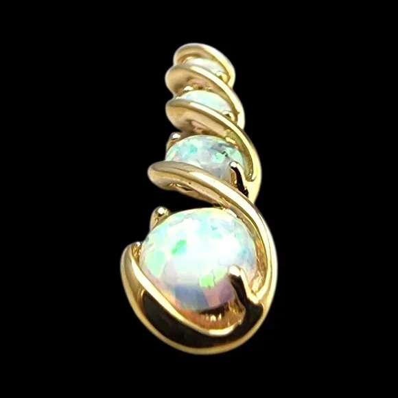 10 Karat Yellow Gold Twisted Opal Pendant #24036 - Picture 2 of 9
